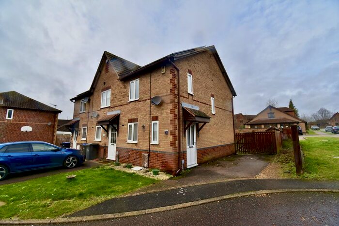 2 Bedroom End Of Terrace House To Rent In Longleat Court, Northampton, NN4