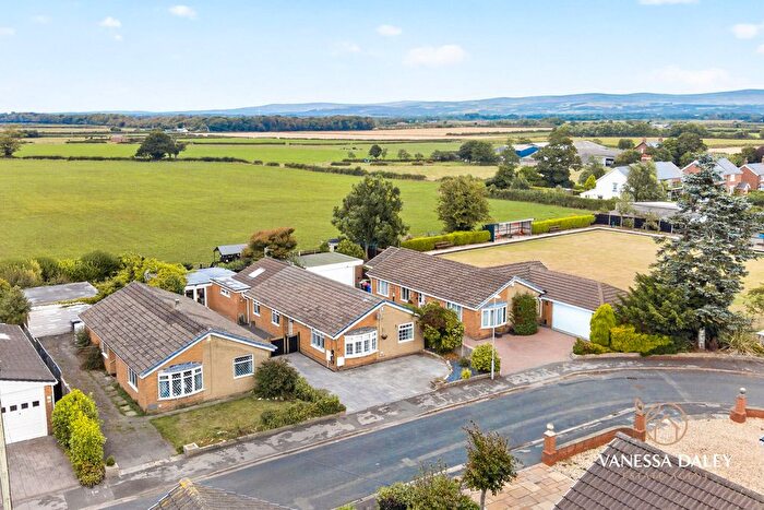 3 Bedroom Bungalow For Sale In Manor Road, Preston, PR4