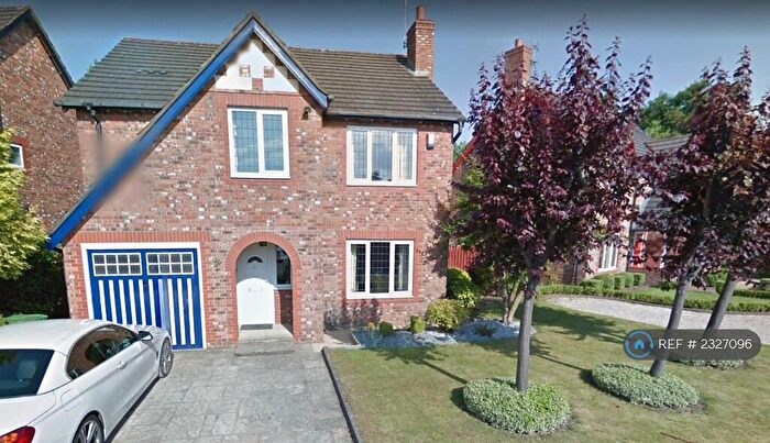 4 Bedroom Detached House To Rent In Sandringham Close, Northwich, CW9