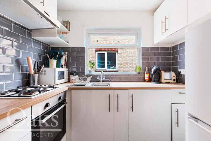 1 Bedroom Maisonette To Rent In Davies Close, Croydon, CR0