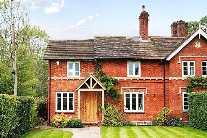 4 Bedroom End Of Terrace House To Rent In Ide Hill, Sevenoaks, Kent, TN14