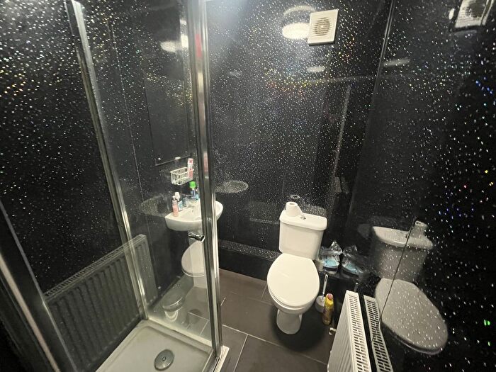 7 Bedroom Terraced House To Rent In Hanover Square, Leeds, West Yorkshire, LS3