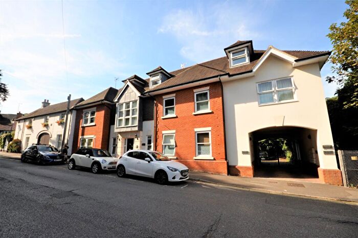 2 Bedroom Apartment To Rent In Station Road, Godalming, Surrey, GU7