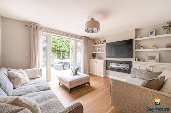 3 Bedroom Semi-Detached House For Sale In Bryant Mews, Shalford, Guildford, Surrey, GU4