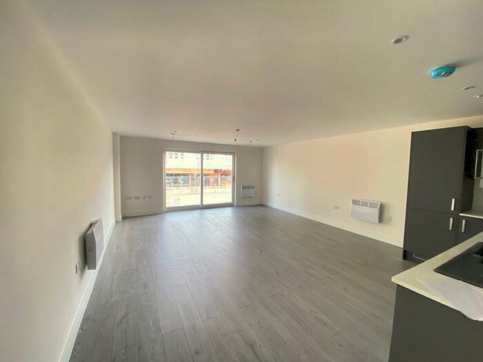 1 Bedroom Apartment To Rent In Marlowes, Hemel Hempstead, HP1