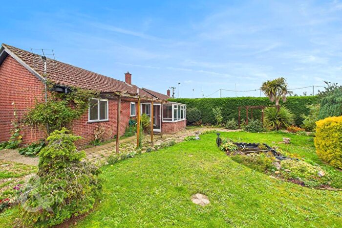 2 Bedroom Detached Bungalow For Sale In Egremont Road, Diss, IP22