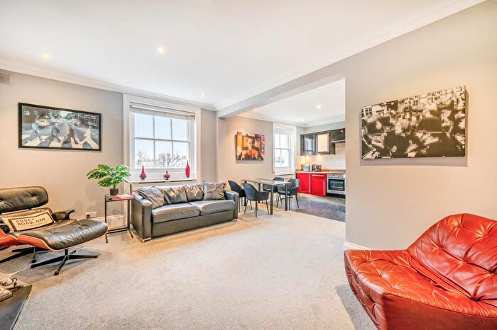 2 Bedroom Apartment To Rent In Abbey Road, St. Johns Wood, NW8