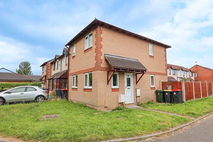 3 Bedroom Town House For Sale In Fairhaven Way, Broadway Park, Morecambe, LA4