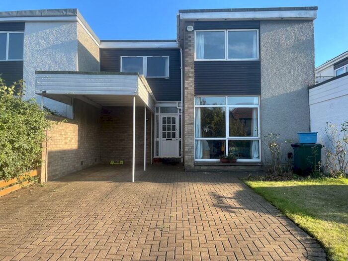 3 Bedroom Semi-Detached House To Rent In Barnton Park View, Edinburgh, EH4