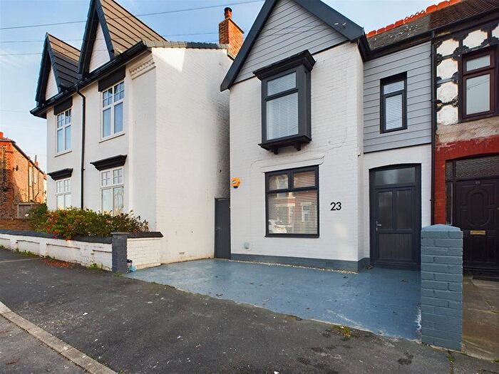 4 Bedroom Semi-Detached House To Rent In Burns Avenue, Wallasey, CH45