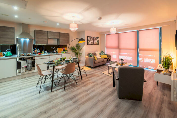 3 Bedroom Apartment To Rent In The Forge Newcastle Upon Tyne, NE1