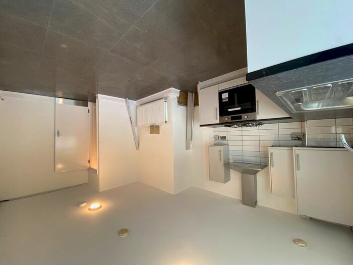 2 Bedroom Flat To Rent In Rochester Road, Gravesend, DA12