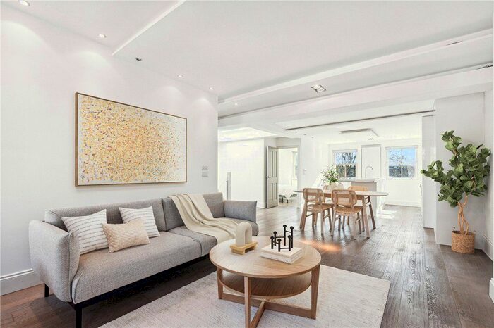 2 Bedroom Flat To Rent In Warwick Road, London, SW5