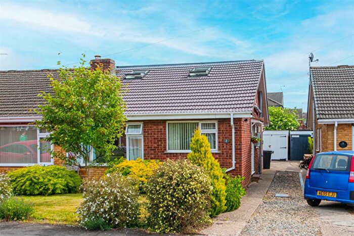 4 Bedroom Semi-Detached House For Sale In Isebrook Court, Burton Latimer, NN15