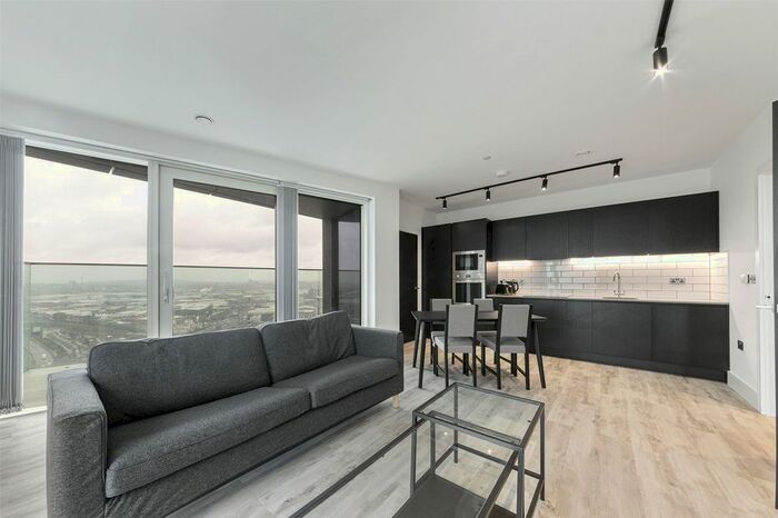 2 Bedroom Flat To Rent In Portal Way, London, W3