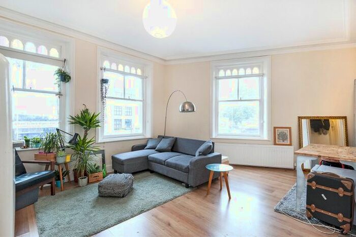 1 Bedroom Flat For Sale In High Road Leyton, Leyton, London, E10