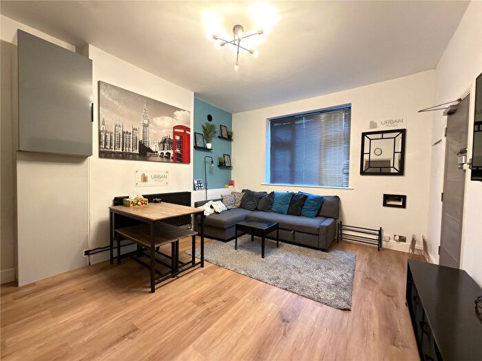 1 Bedroom Flat To Rent In Eastfield Road, Peterborough, Cambridgeshire, PE1