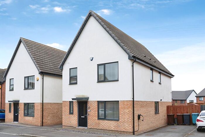 4 Bedroom Detached House For Sale In Finchley Close, Hull, HU8
