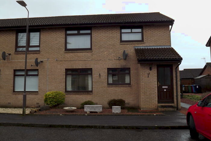 2 Bedroom Flat To Rent In Campbell Drive, Larbert, FK5