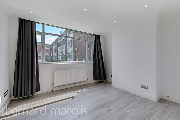 1 Bedroom Flat To Rent In Shoreham Close, London, SW18