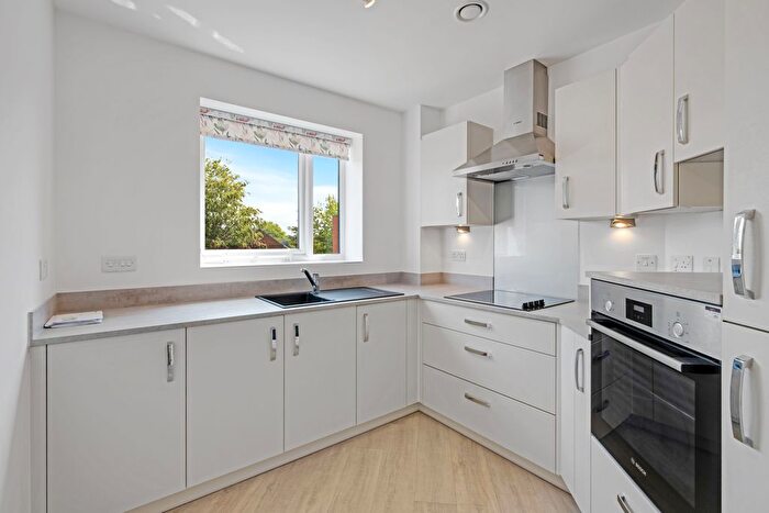 1 Bedroom Flat To Rent In Rotten Row, Lichfield, WS13