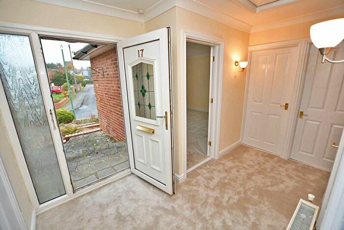 2 Bedroom Bungalow For Sale In Trapfield Close, Maidstone, ME14