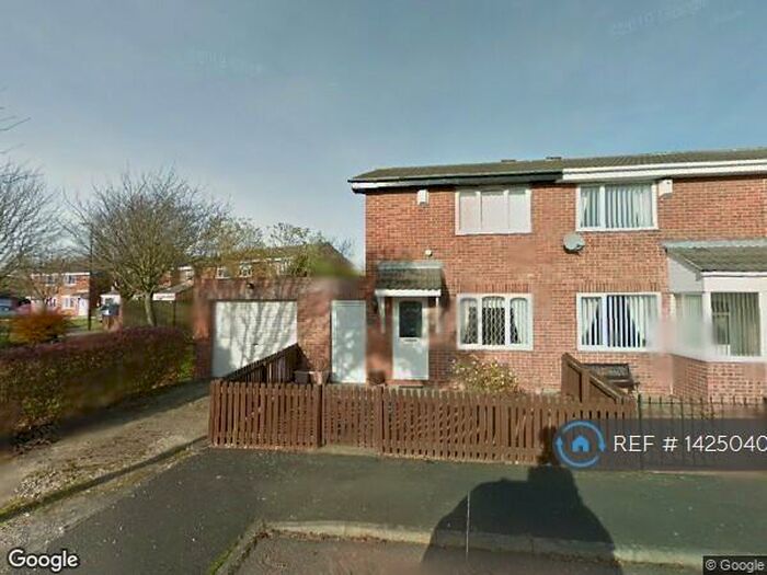 2 Bedroom End Of Terrace House To Rent In Shalstone, Washington, NE37