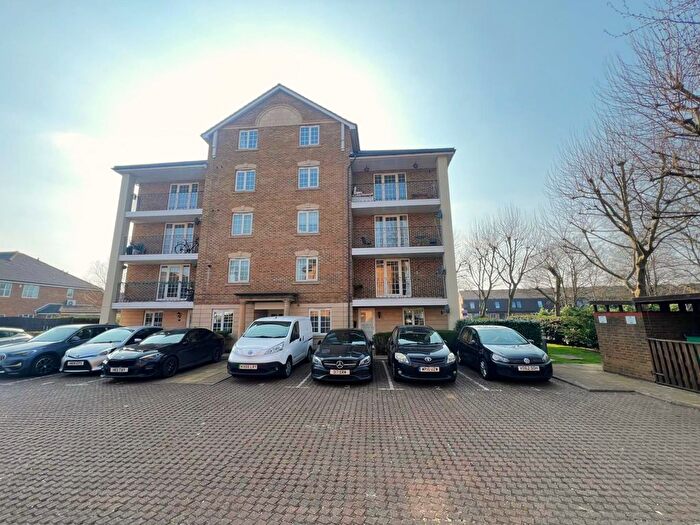 1 Bedroom Flat To Rent In North Road, Wimbledon, SW19