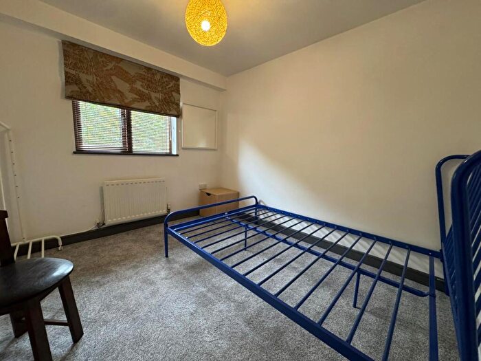 2 Bedroom Apartment To Rent In Princess Alexandra Court, St Davids, EX4
