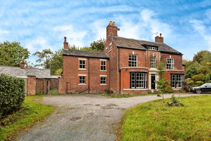 5 Bedroom Semi-Detached House For Sale In Corn Hill Lane, Audenshaw, Manchester, Greater Manchester, M34