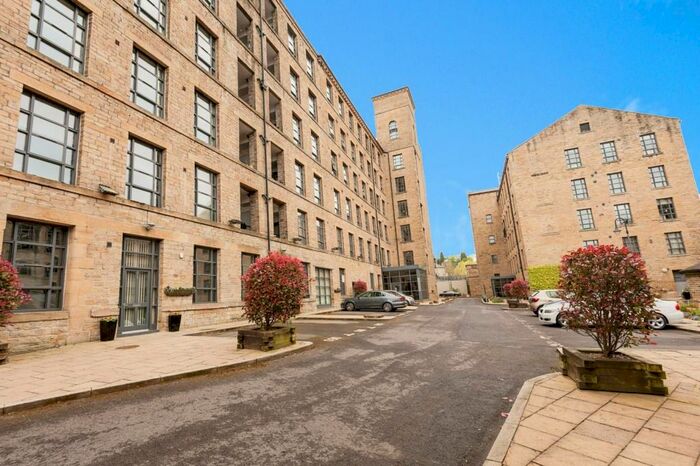2 Bedroom Apartment To Rent In Quarry Bank Mill, Stoney Lane, Huddersfield, West Yorkshire, HD3