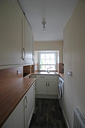1 Bedroom Flat To Rent In High Street, Dunblane, FK15