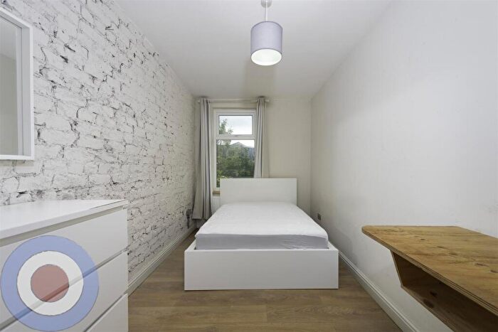 10 Bedroom Terraced House To Rent In Ladybarn Lane Manchester, M14