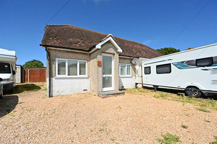2 Bedroom Semi-Detached Bungalow To Rent In Lincoln Avenue, Bognor Regis, PO21
