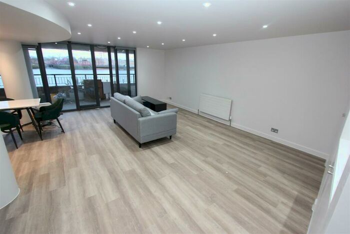 1 Bedroom Apartment To Rent In Merchant Court, Wapping Wall, Wapping, E1W