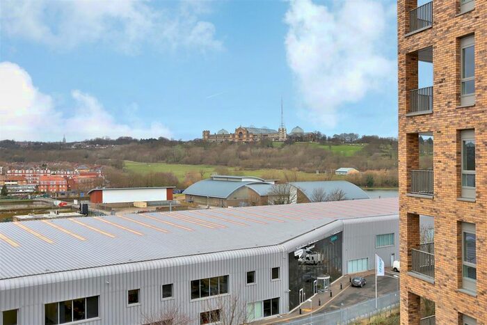 Studio To Rent In Alington House, Clarendon, Hornsey N8