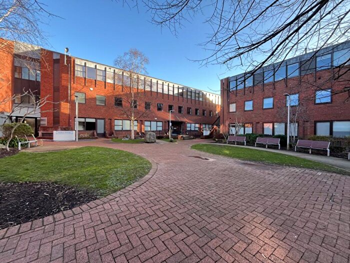 1 Bedroom Flat To Rent In Southernhay Gardens, Exeter, EX1
