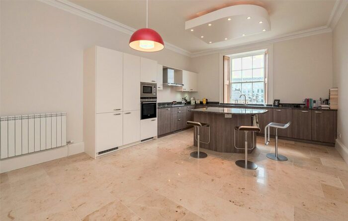 4 Bedroom Flat To Rent In Atholl Crescent, Edinburgh, Midlothian, EH3