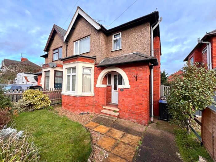 3 Bedroom Semi Detached House For Sale In Baring Road, St. James, Northampton, NN5