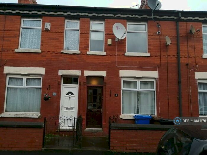 3 Bedroom Terraced House To Rent In Luton Road, Stockport, SK5