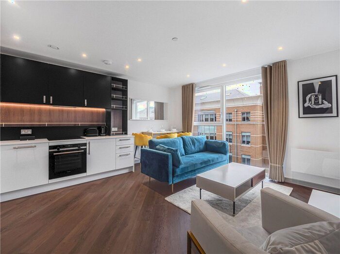 1 Bedroom Flat To Rent In Eden Grove, Staines-Upon-Thames, TW18