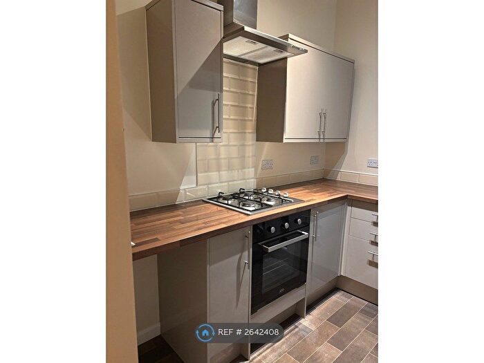 2 Bedroom Terraced House To Rent In Crowther Street, Castleford, WF10