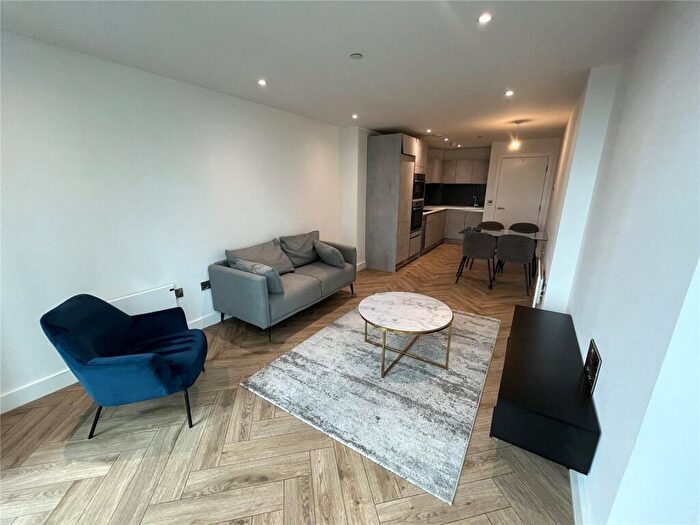 1 Bedroom Apartment For Sale In Chester Road, Greater Manchester, M15