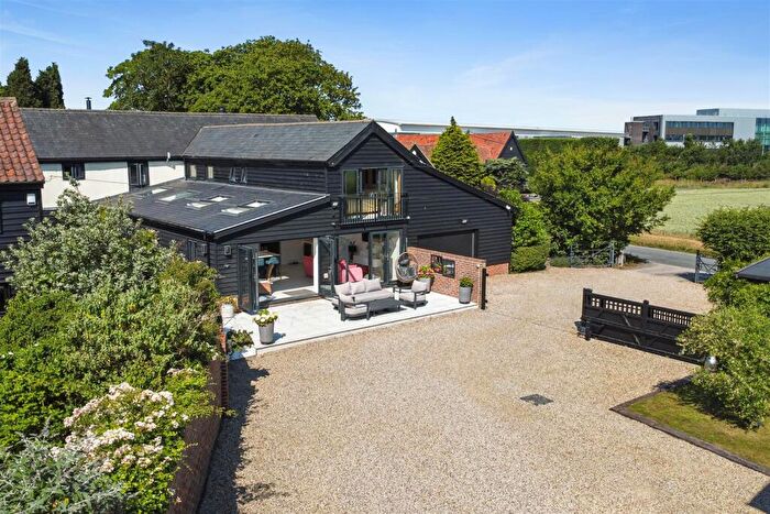 5 Bedroom Barn Conversion For Sale In Mill Lane, Creeting St Peter, IP14