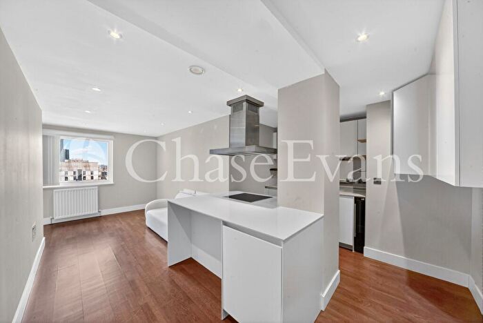 1 Bedroom Flat To Rent In Crawford Building, Whitechapel High Street, Aldgate, London, E1