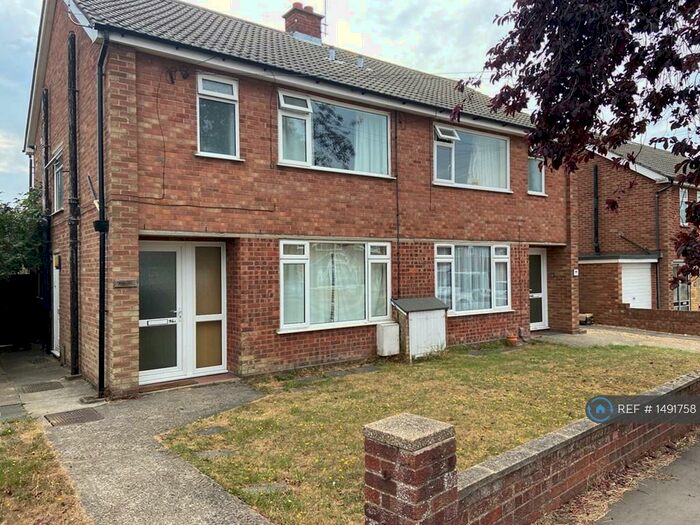 1 Bedroom Flat To Rent In Fircroft Road, Ipswich, IP1