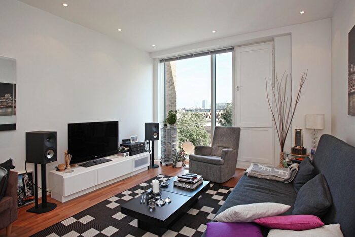 1 Bedroom Flat To Rent In Gatliff Road, London, SW1W