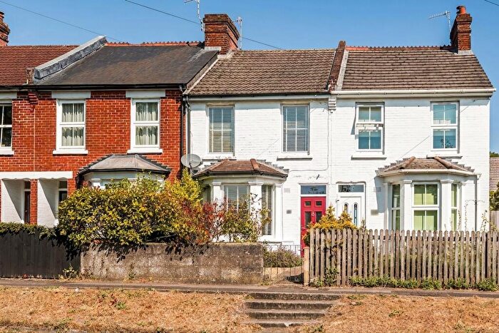 3 Bedroom Terraced House For Sale In Coombe Road, Salisbury, SP2