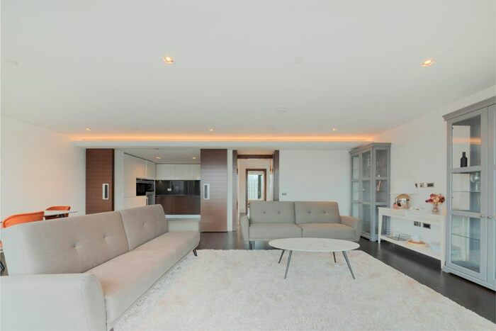 2 Bedroom Flat To Rent In Merano Residences, Albert Embankment, London, SE1