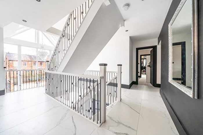6 Bedroom Detached House For Sale In Farnham Common, Amersham, SL2